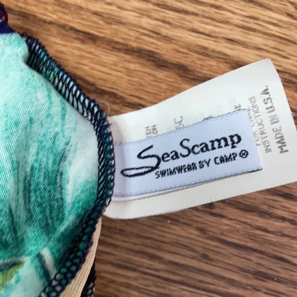 Sea Scamp Floral Print One Piece 40C - Picture 8 of 10